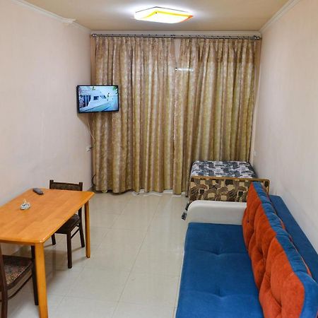 Marina Apartment Yerevan Ngoại thất bức ảnh
