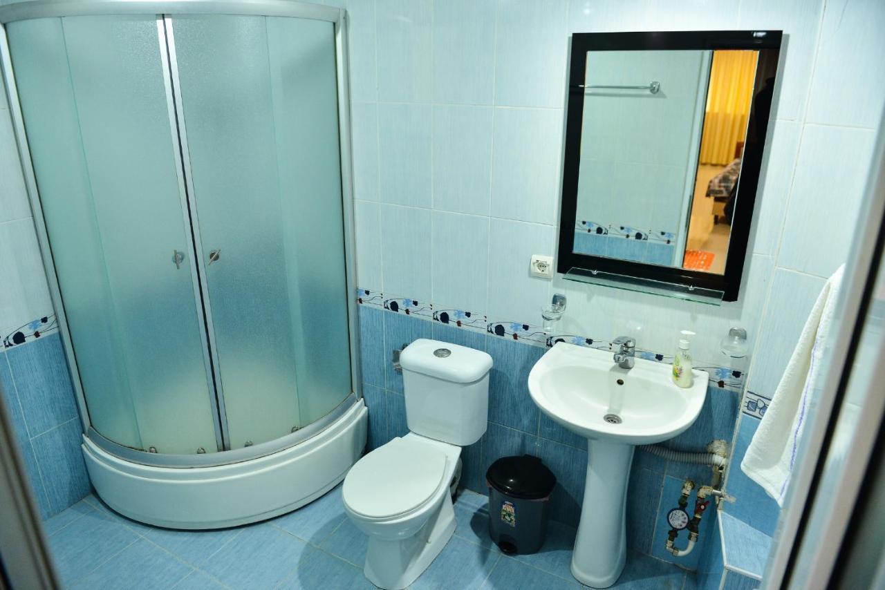 Marina Apartment Yerevan Ngoại thất bức ảnh