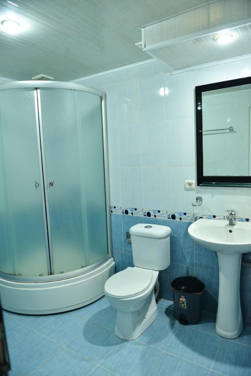 Marina Apartment Yerevan Ngoại thất bức ảnh